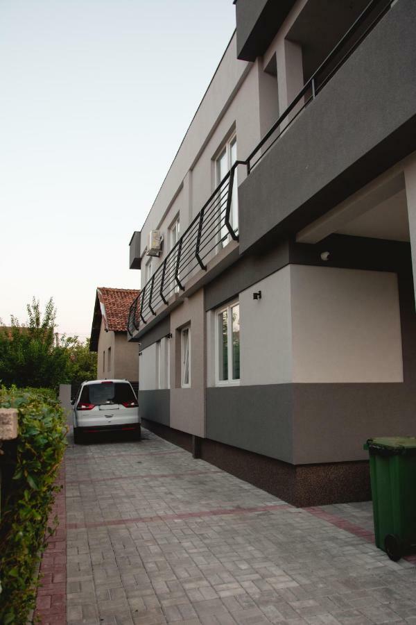 Vila Manuela Aparthotel Гевгели Екстериор снимка