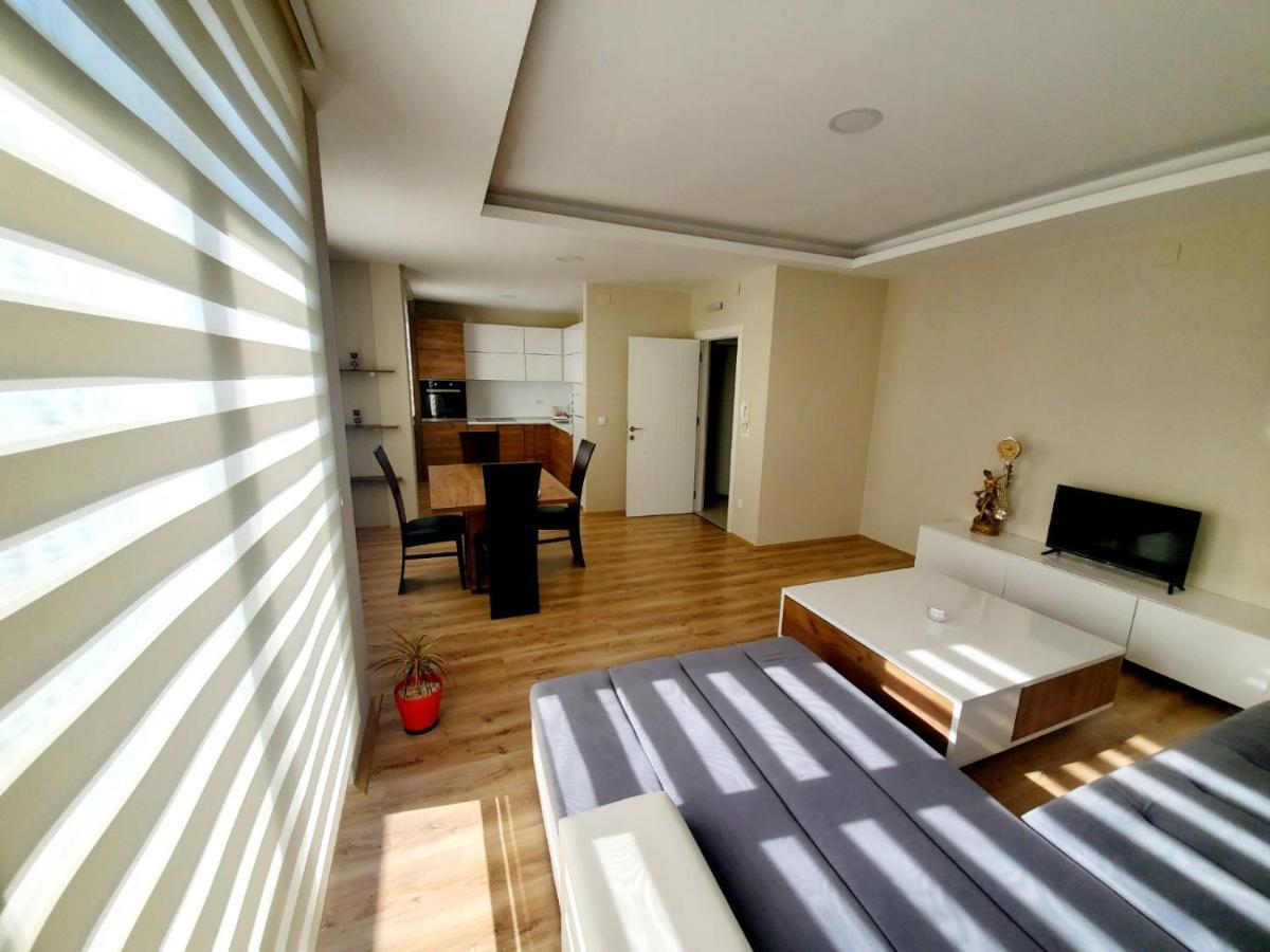 Vila Manuela Aparthotel Гевгели Екстериор снимка