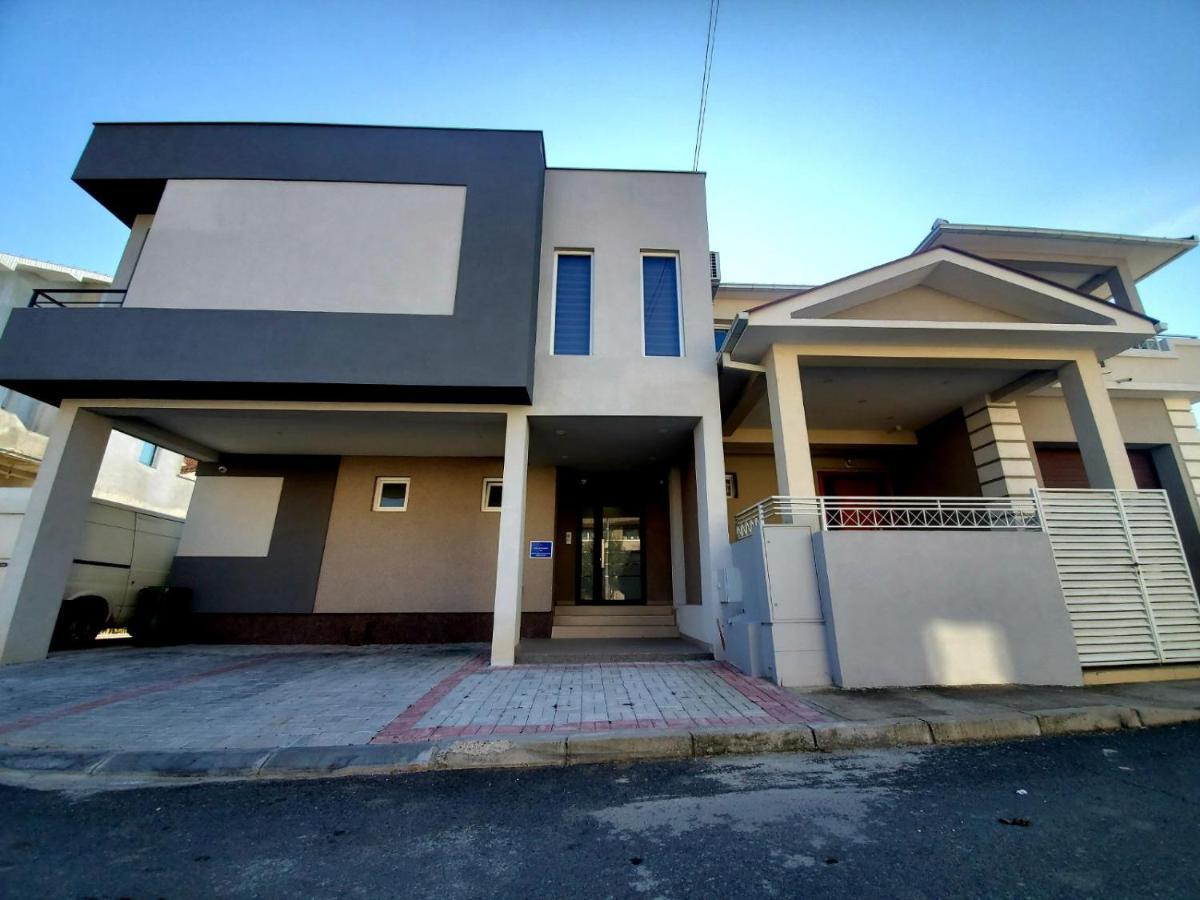 Vila Manuela Aparthotel Гевгели Екстериор снимка